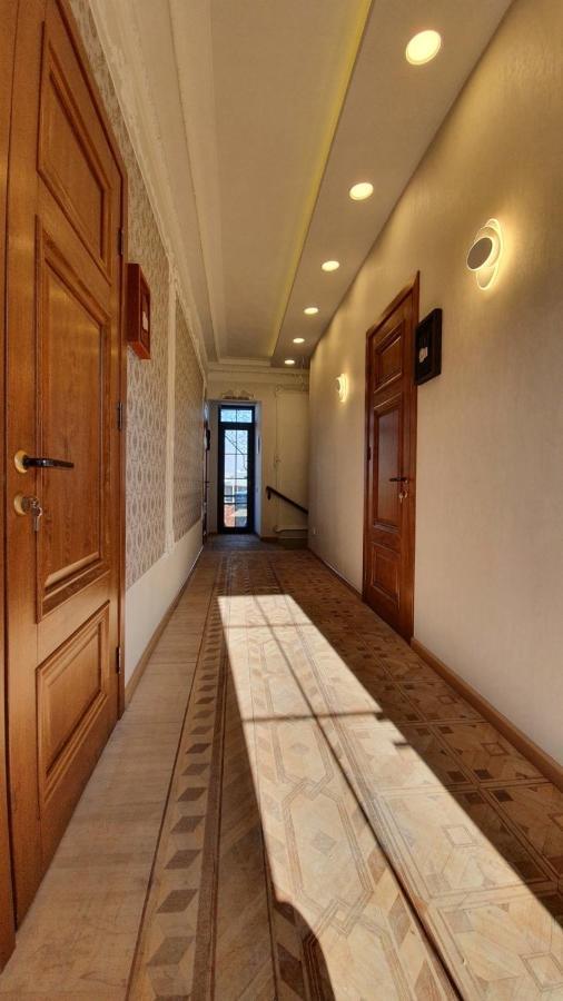 Jinjotel Gyumri Ngoại thất bức ảnh